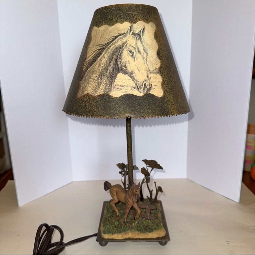 Horse-Themed Table Lamp with Artistic Shade